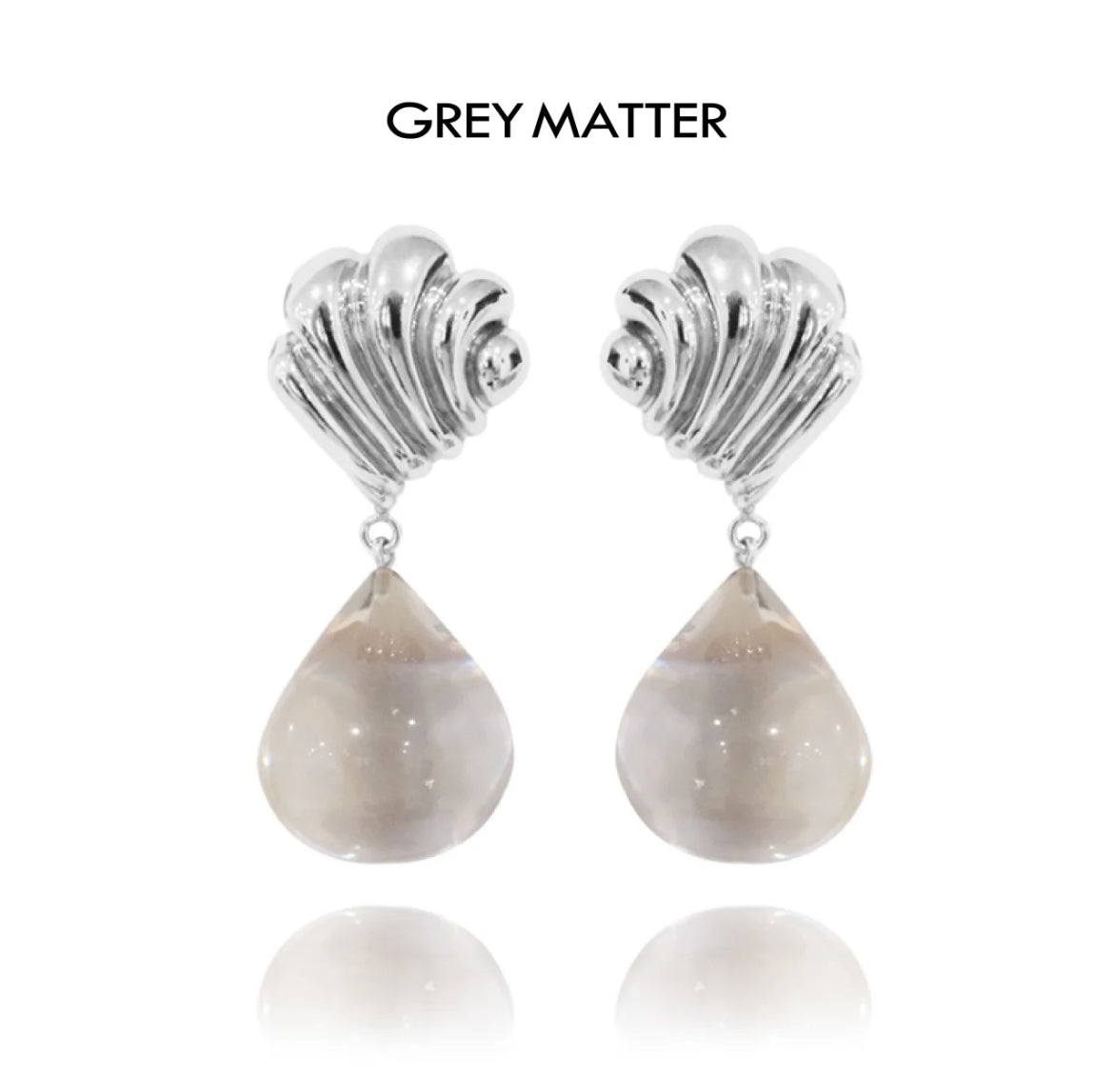 Shell ball earrings