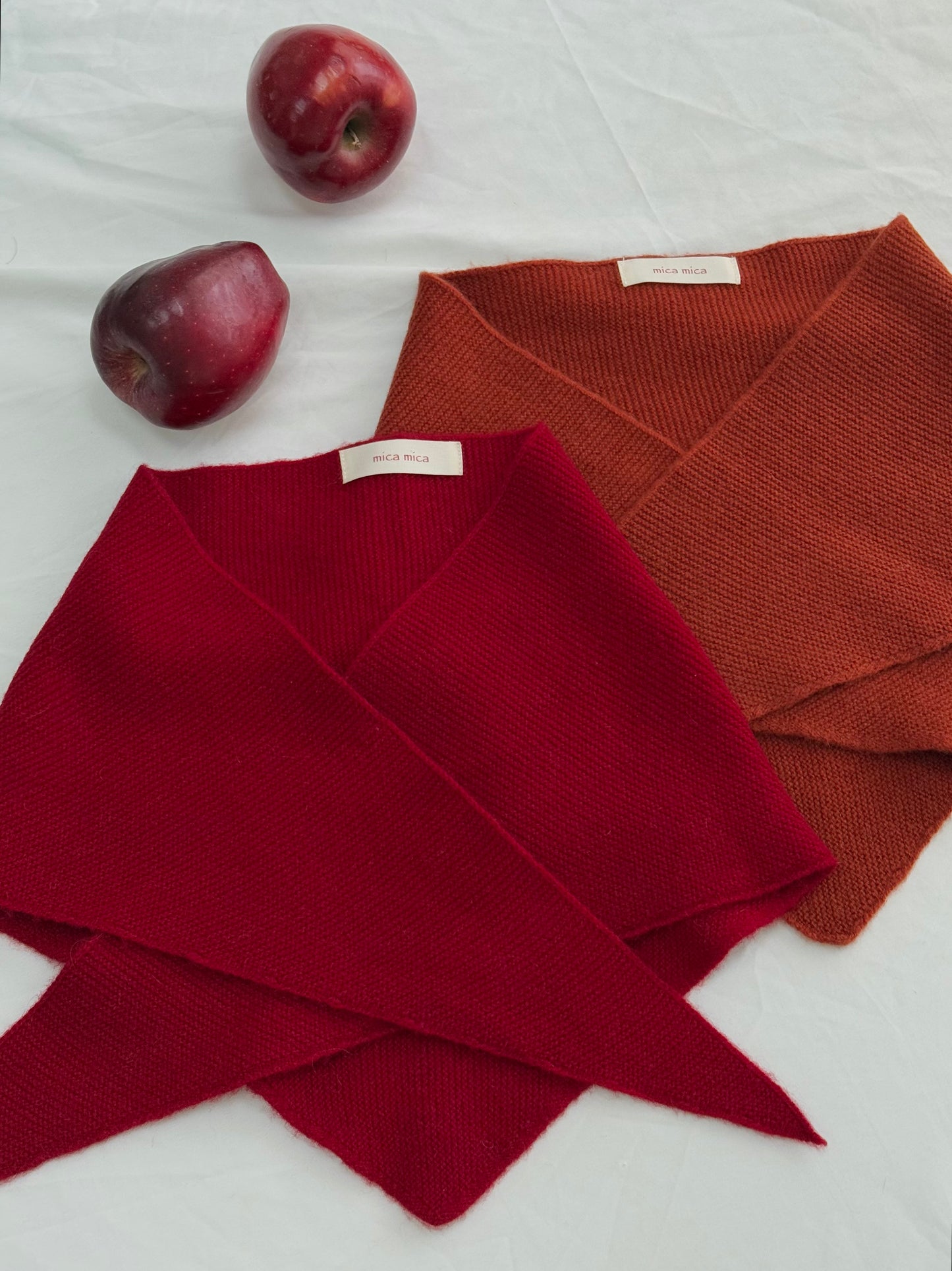 100%wool small triangle scarf