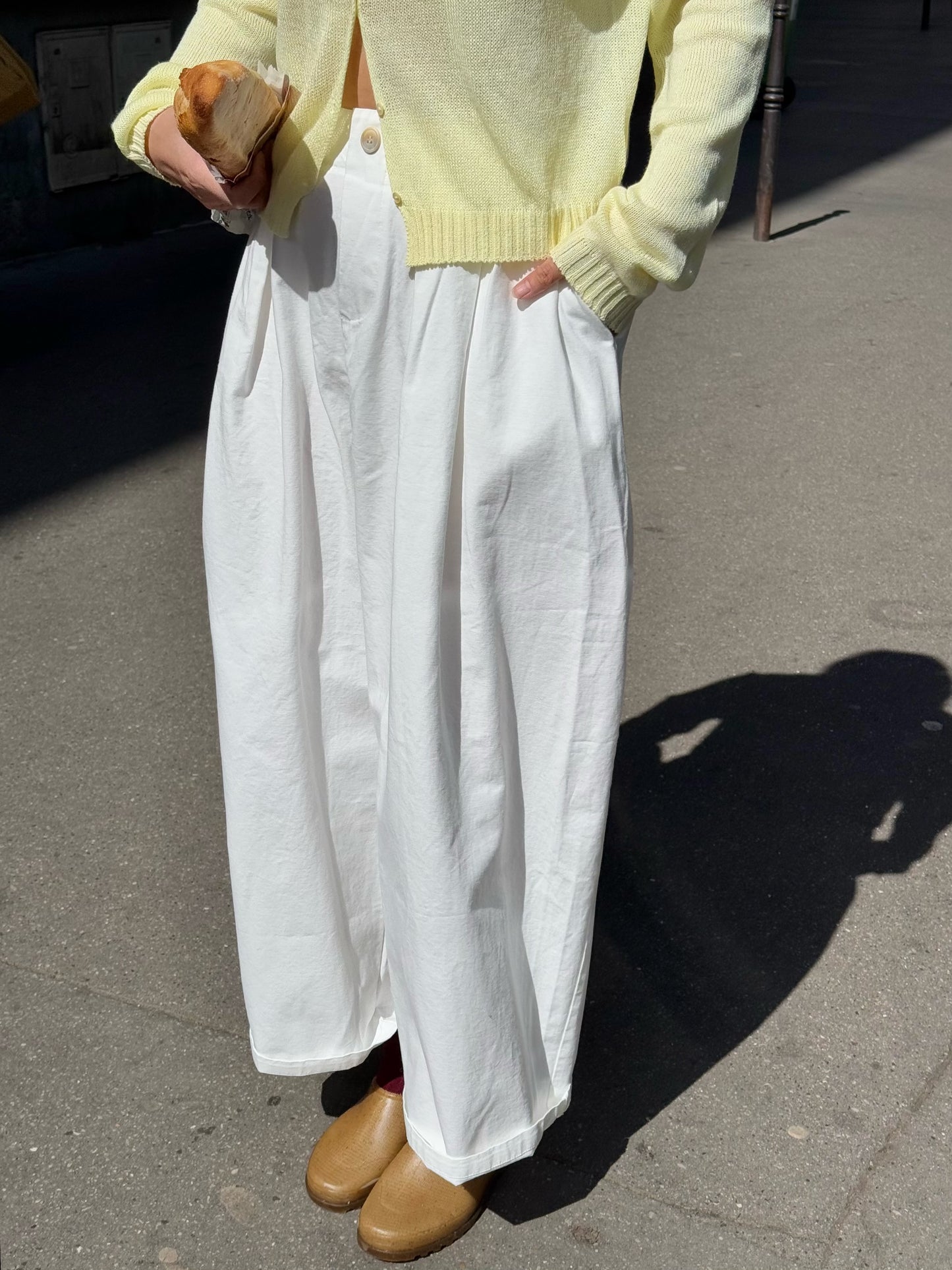 Loose-fitting 100%Cotton Trousers