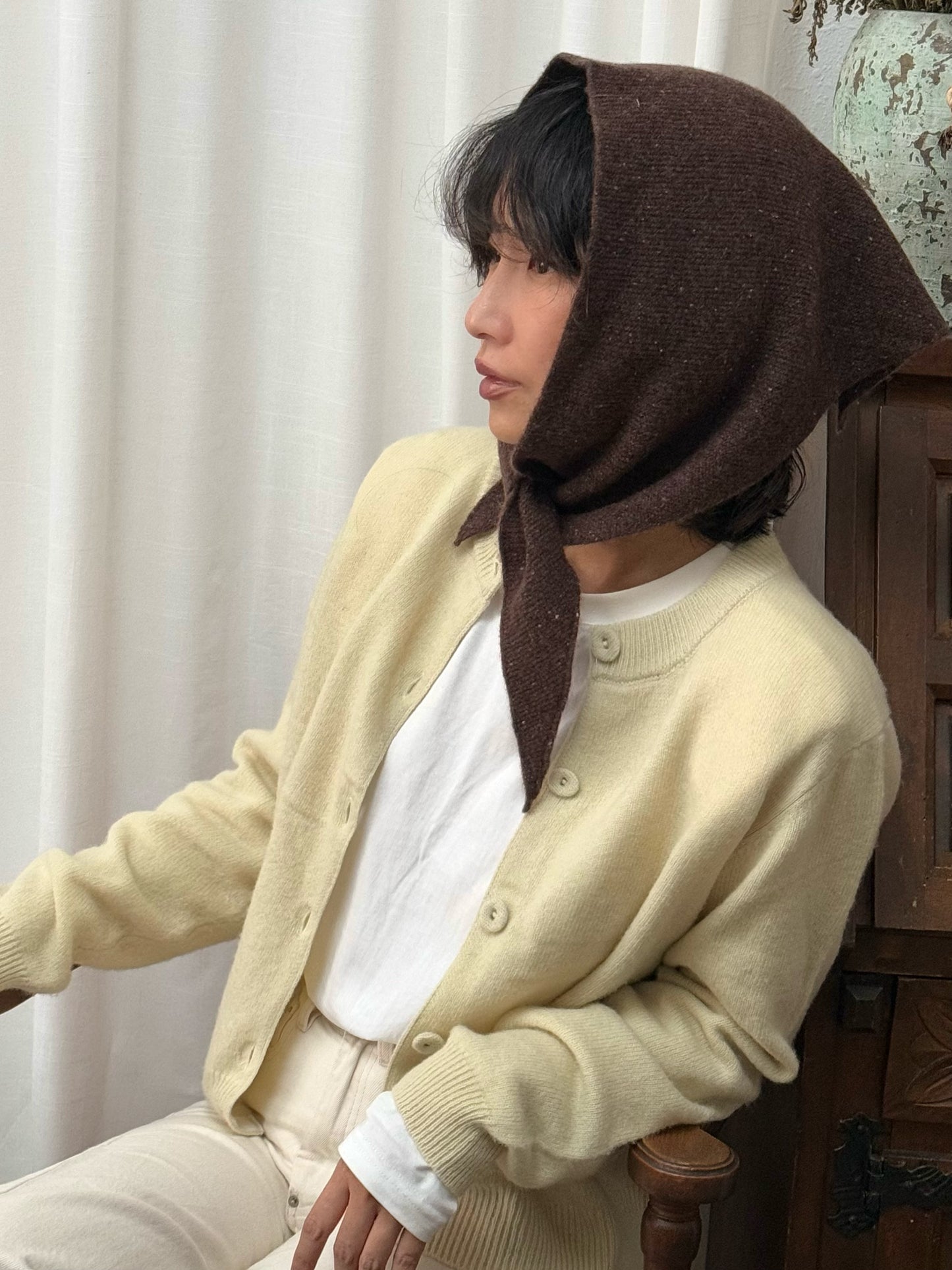 100%wool small triangle scarf