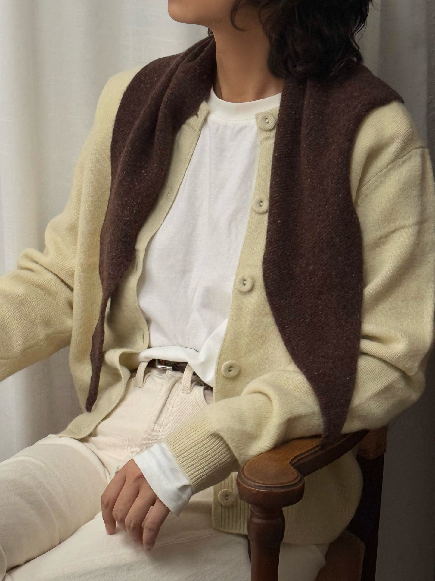 100%wool small triangle scarf