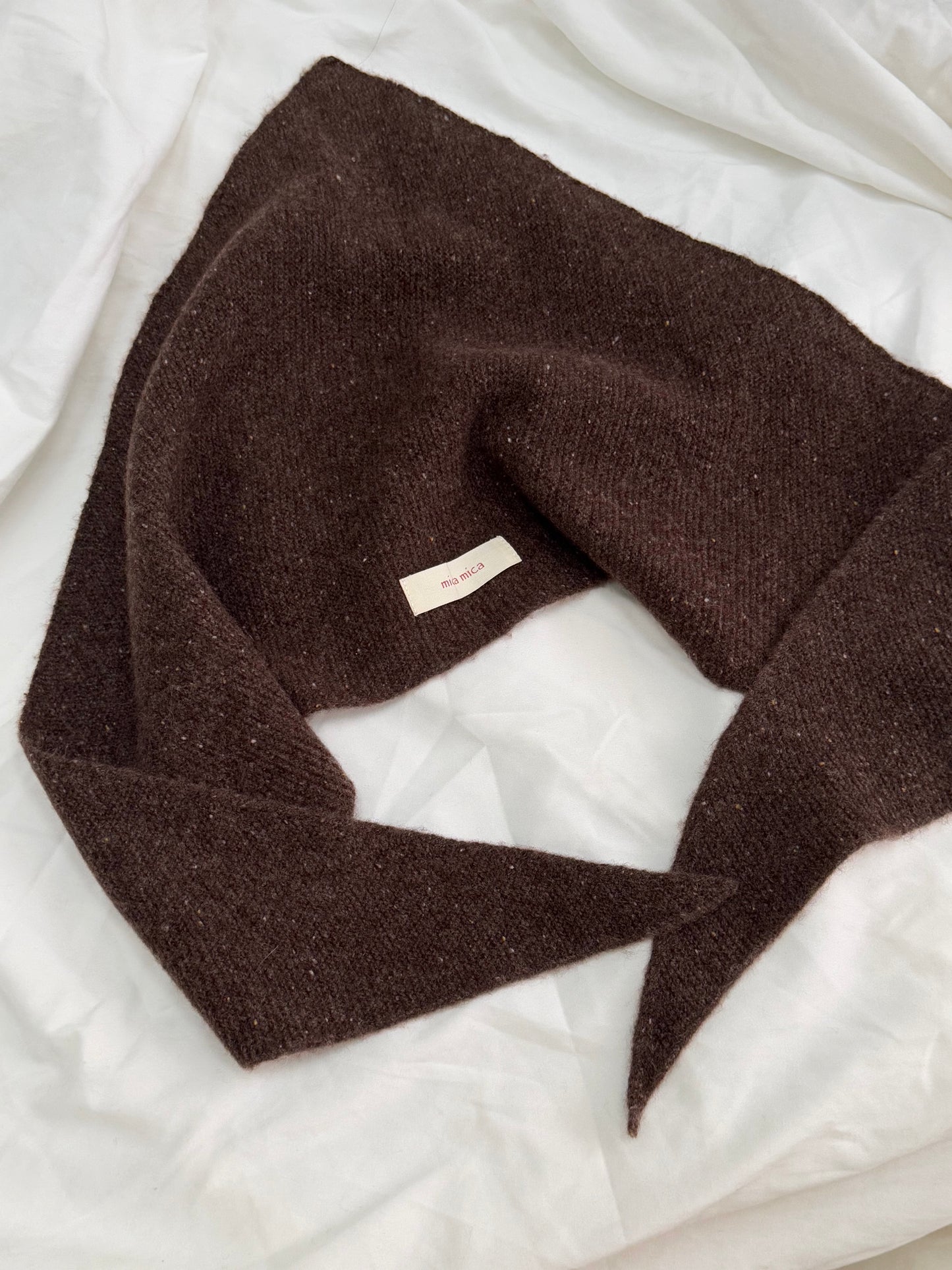 100%wool small triangle scarf