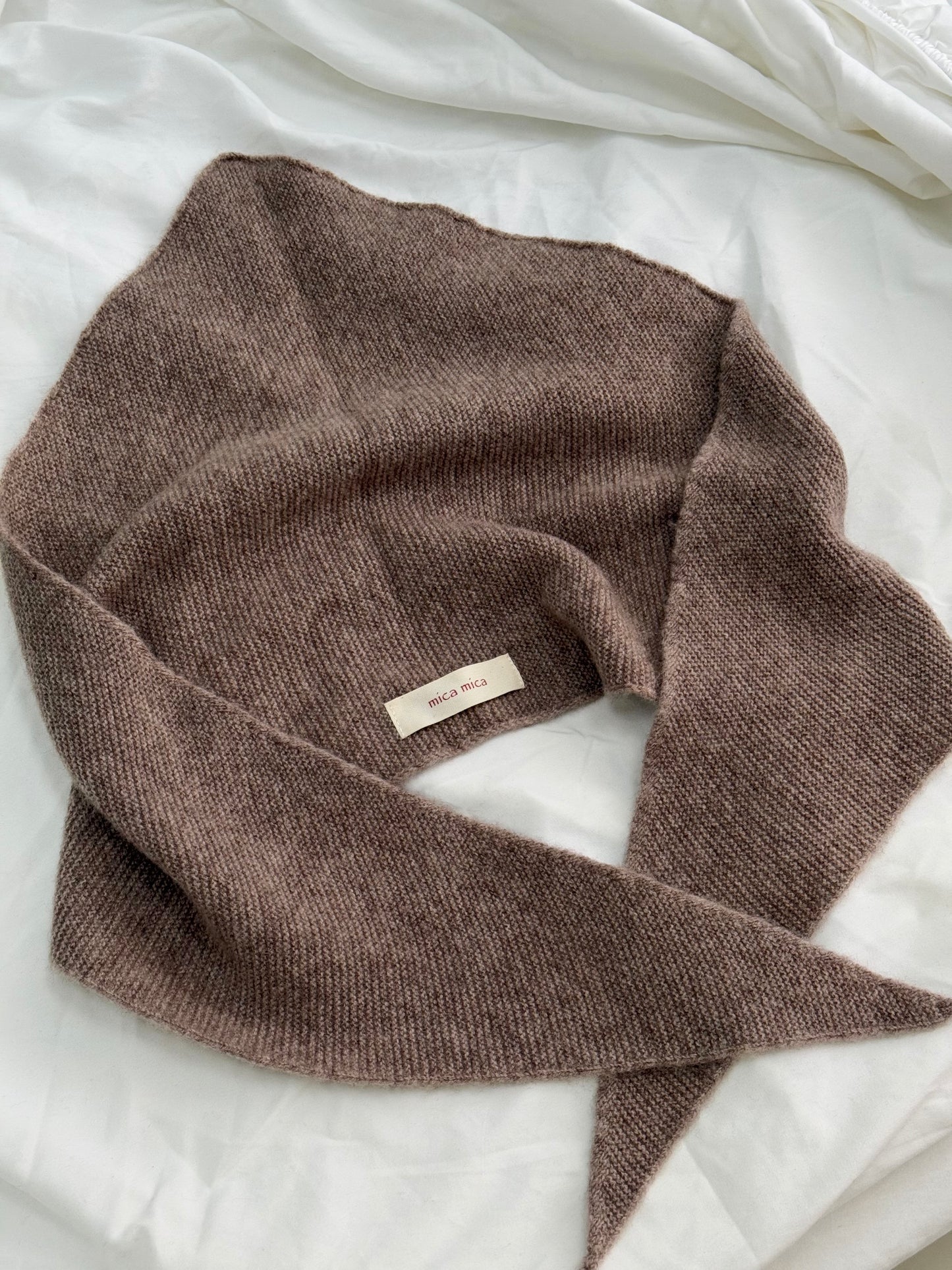 100%wool small triangle scarf