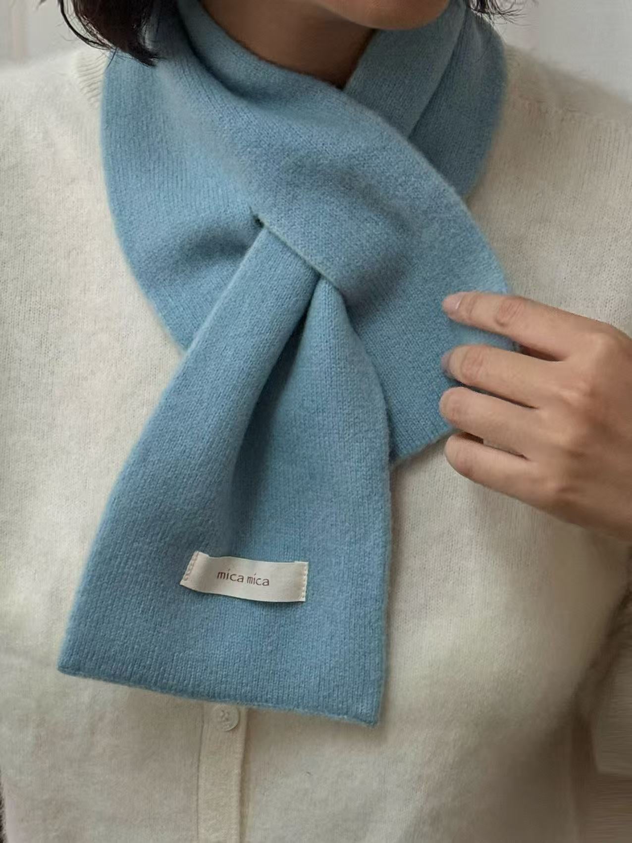 100%wool small scarf