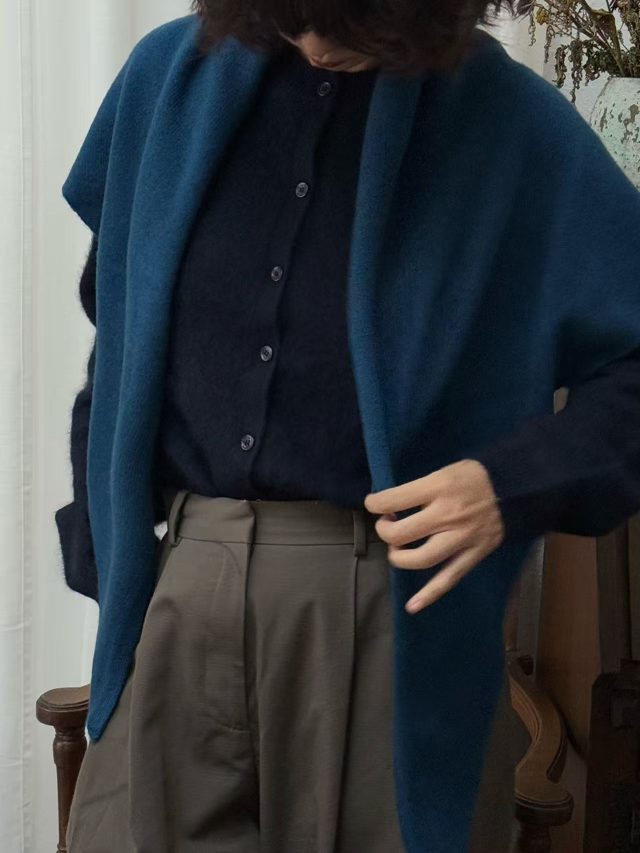 100%long wool sweater