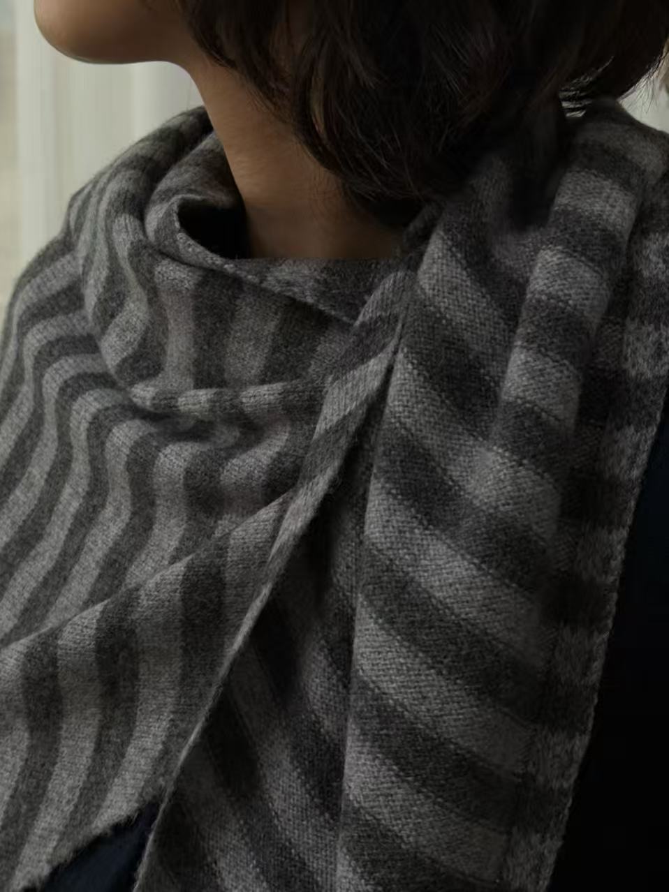 100%wool big triangle scarf