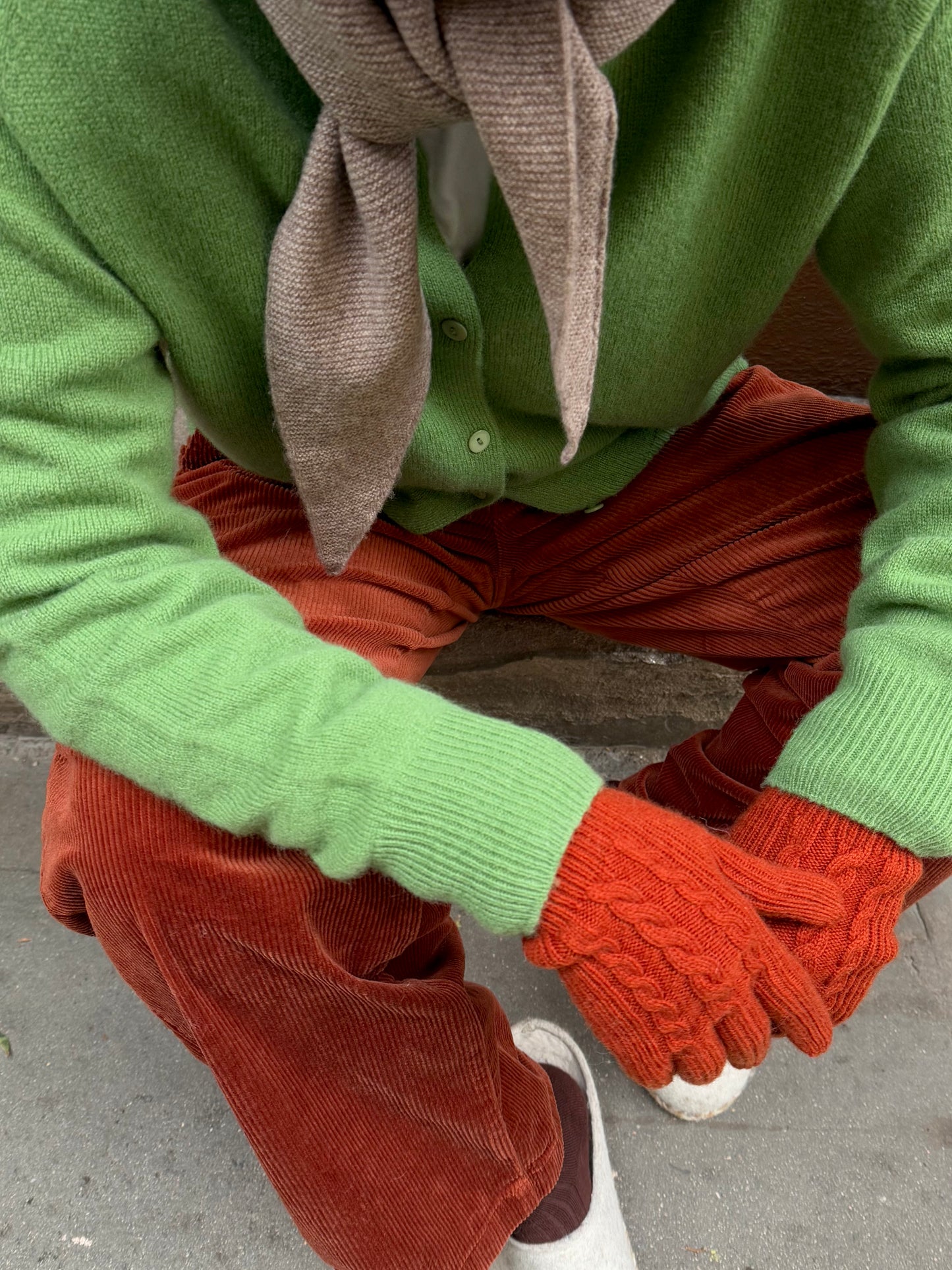 100%wool basic cardigan