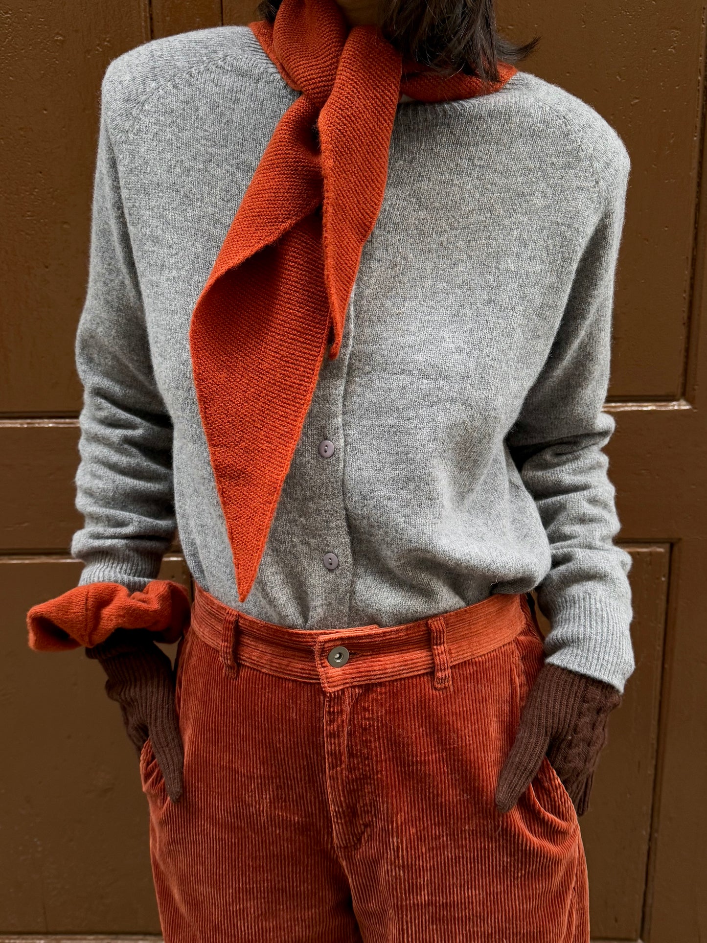 100%wool small triangle scarf