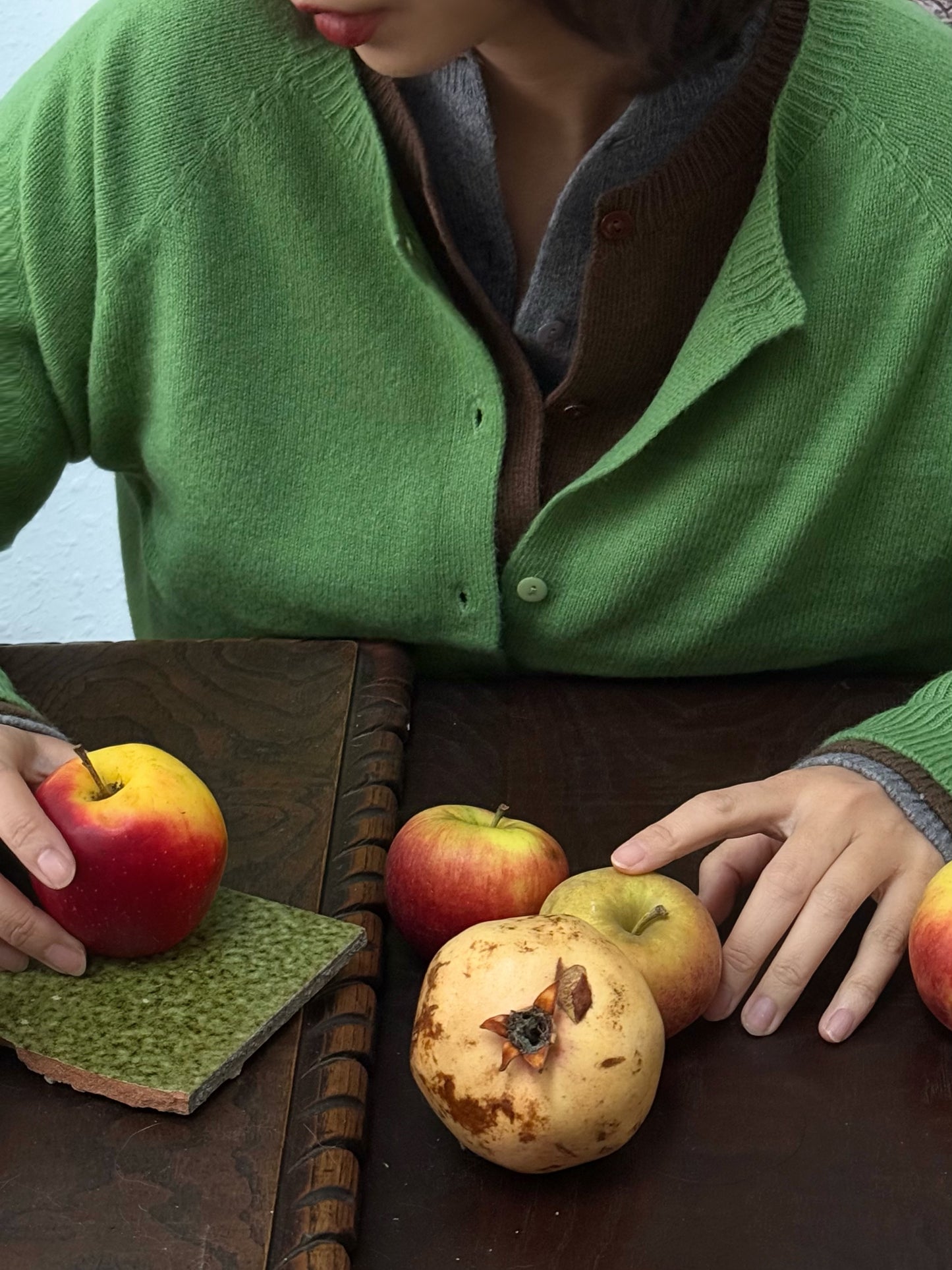 100%wool basic cardigan