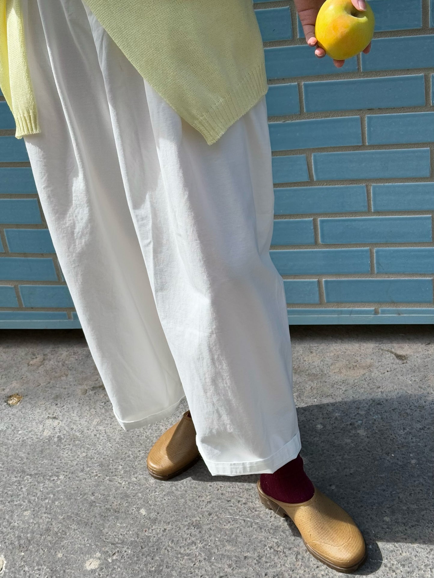 Loose-fitting 100%Cotton Trousers