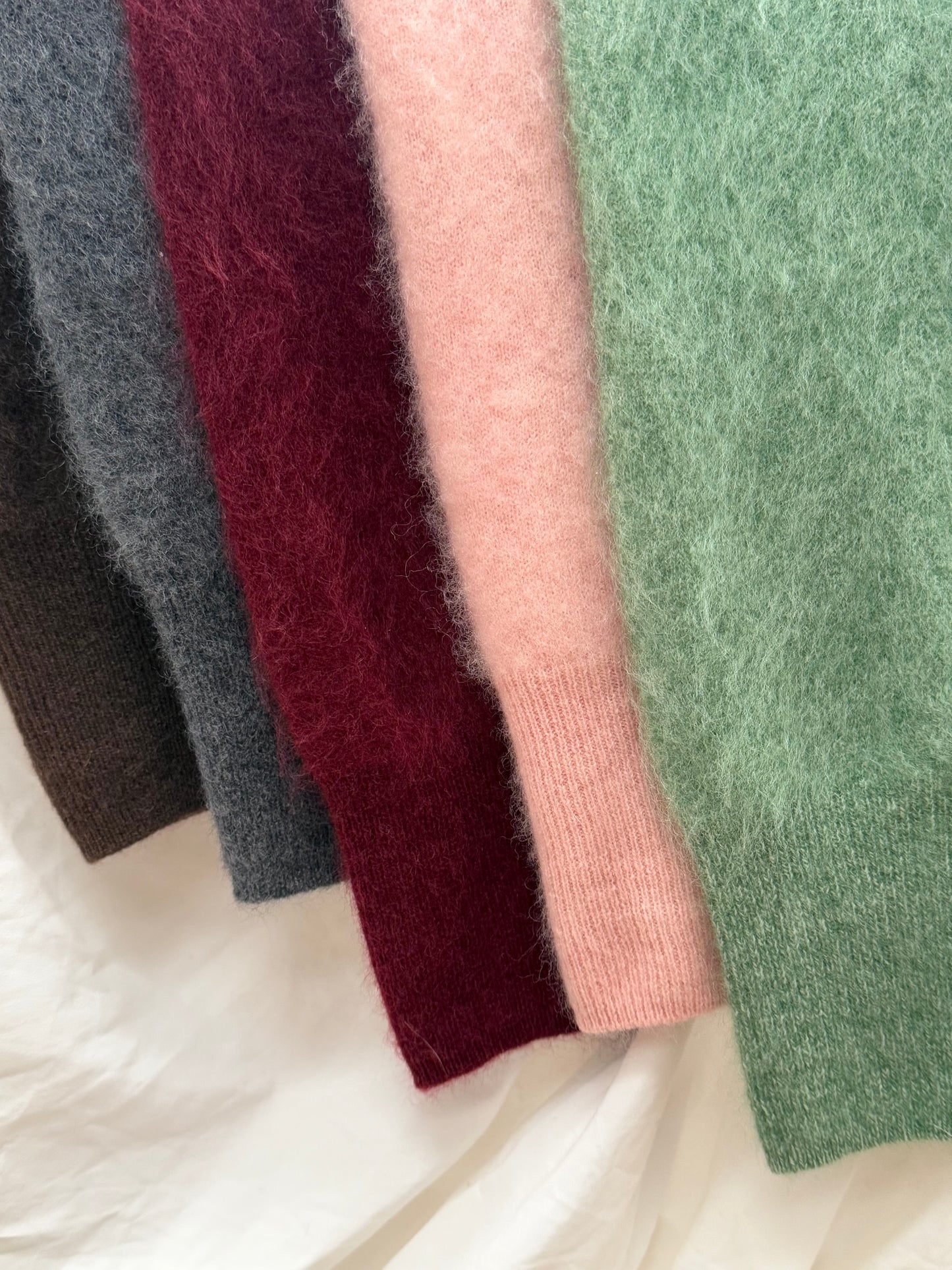 100%wool cardigan-long hair