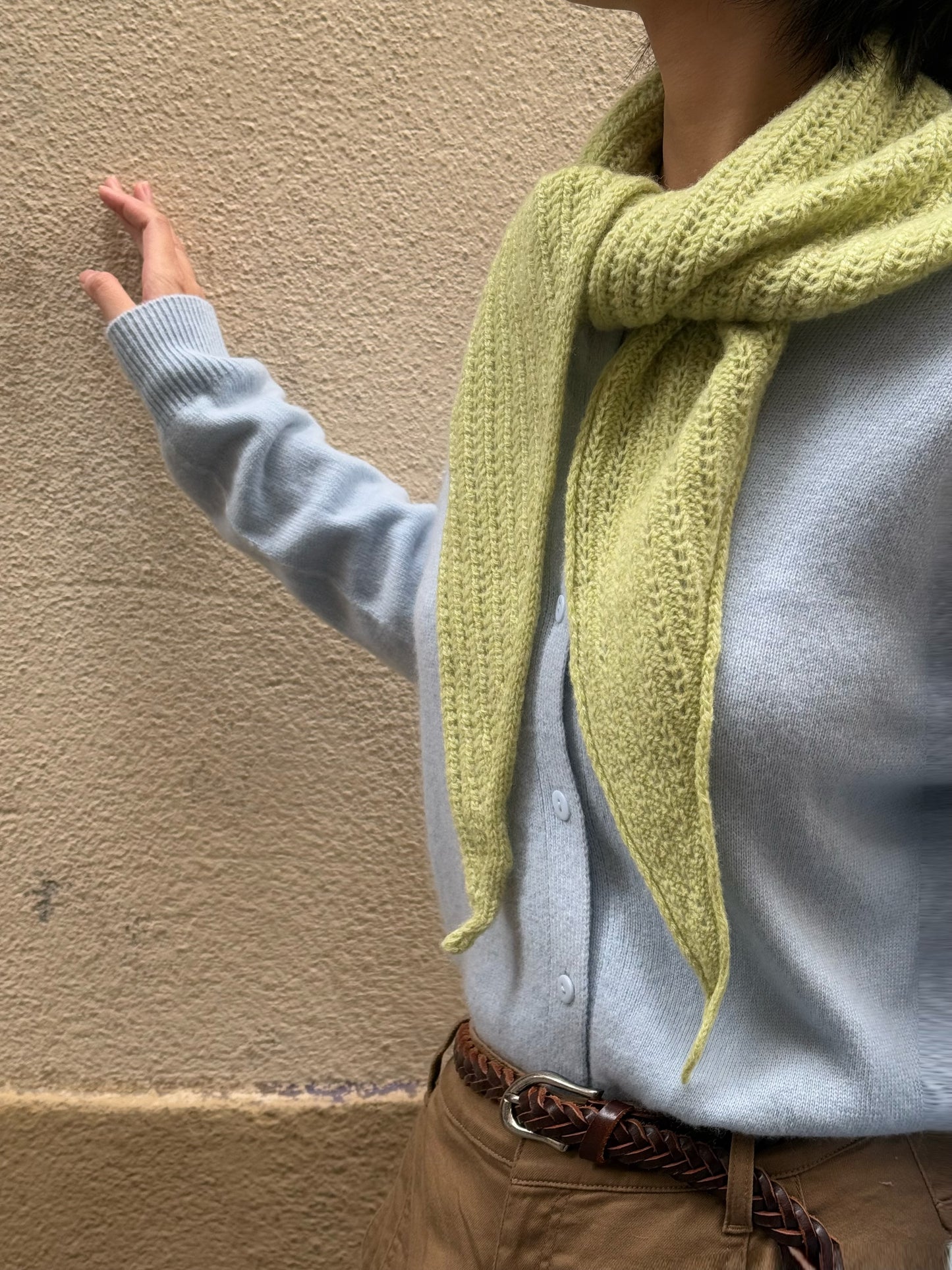100%wool open- knit triangle scarf