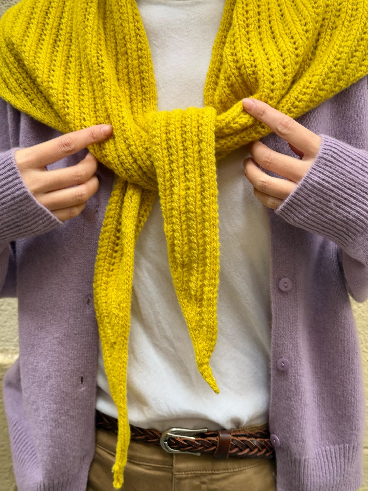 100%wool open- knit triangle scarf
