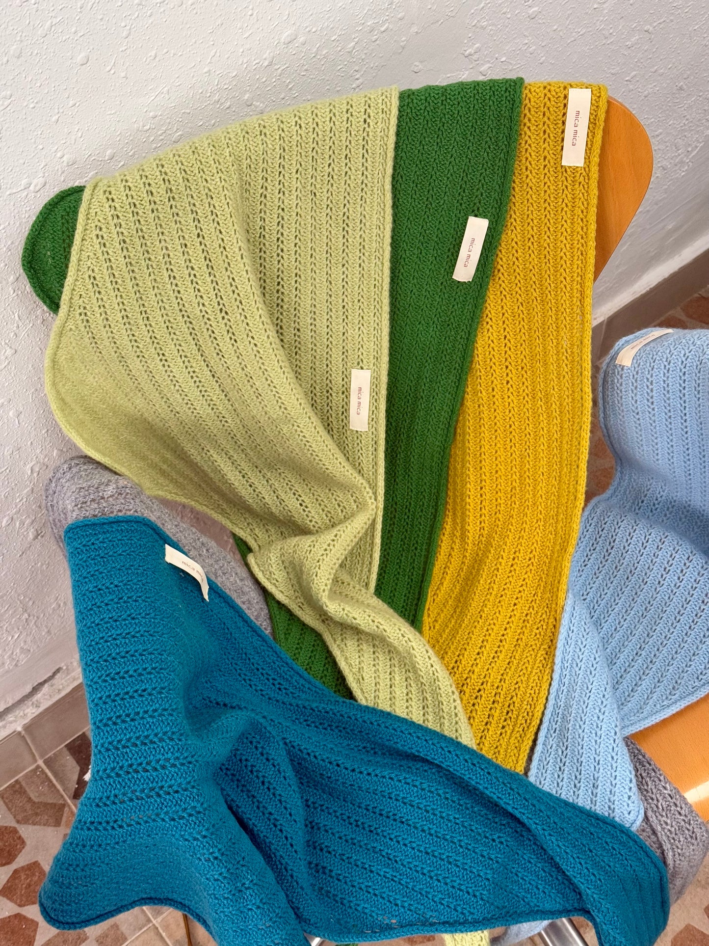 100%wool open- knit triangle scarf